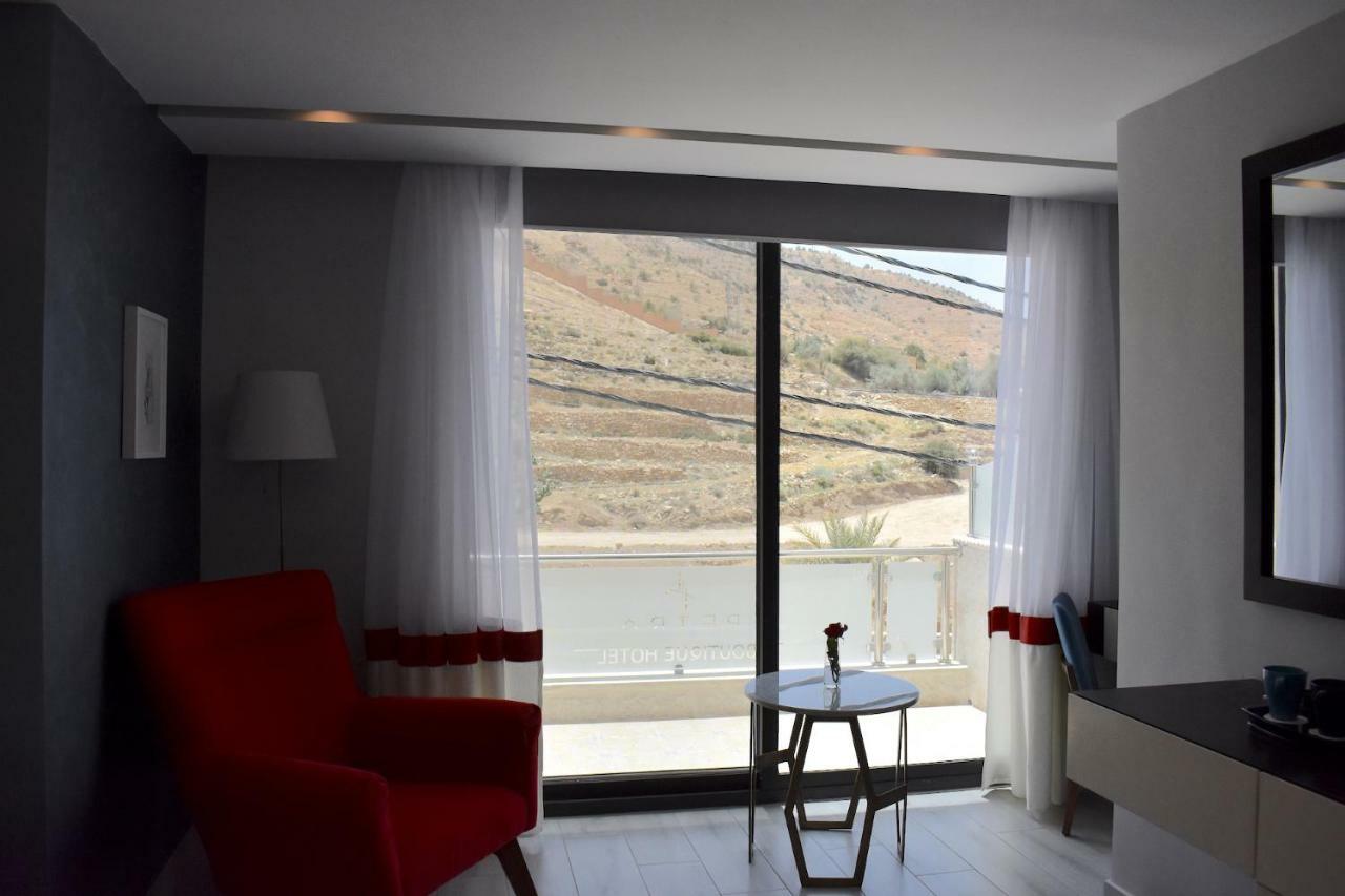 Petra Boutique Hotel Вади Муса Екстериор снимка